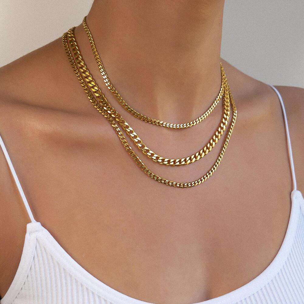 Classic Cuban Chain Gold - Image 9
