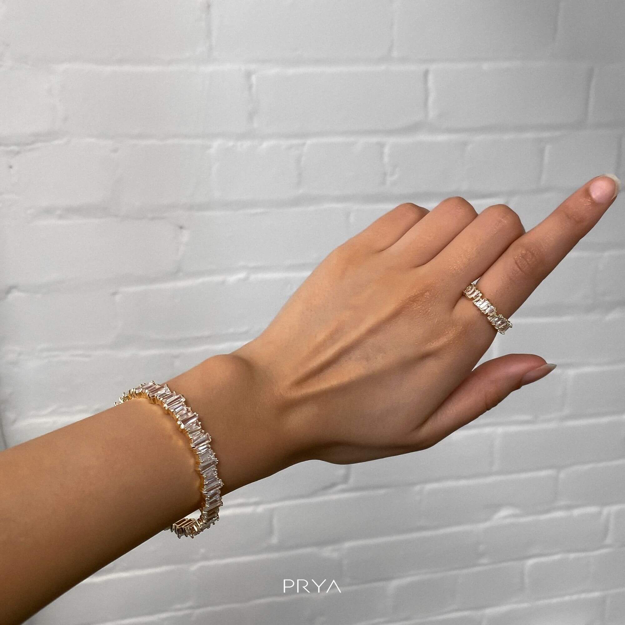Jada Baguette CZ Bracelet Thick | Gold - Image 3