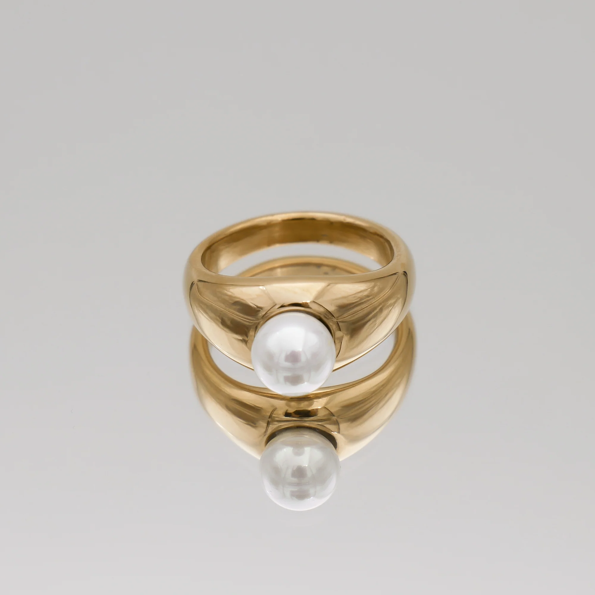 Lydia Pearl Ring - Image 3